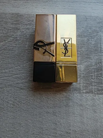 Lot Yves Saint Laurent