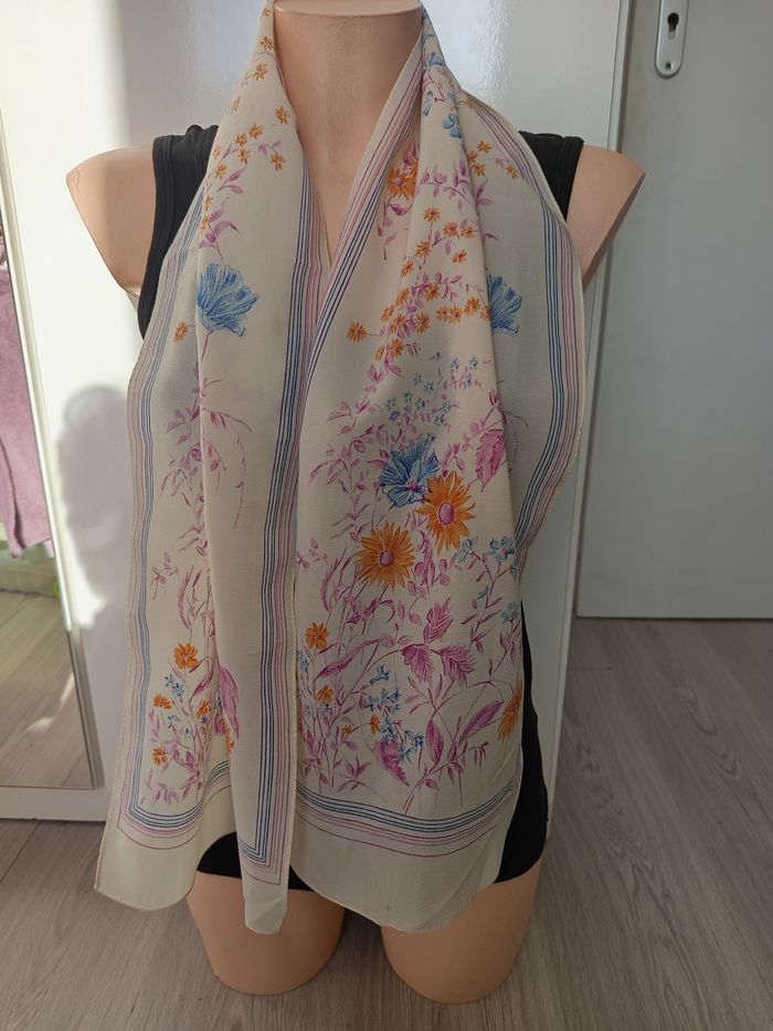 Foulard - photo numéro 2