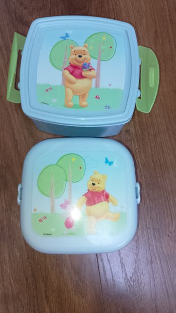 Lot 2 boîtes à goûter, sandwich, lunch box, Winnie L'ourson Trudeau