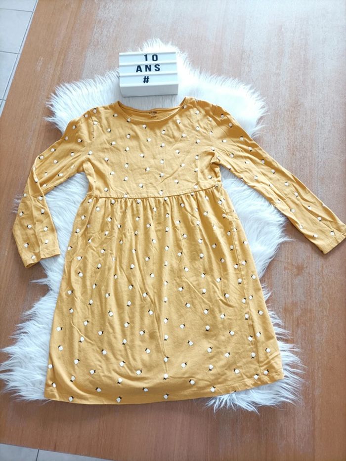 Robe Kiabi 10ans - photo numéro 4