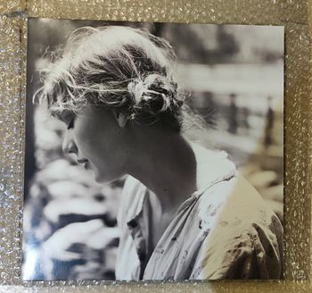 Vinyle Taylor Swift - Folklore (Édition Limitée "Stolen Lullabies" - Vert Sauge)