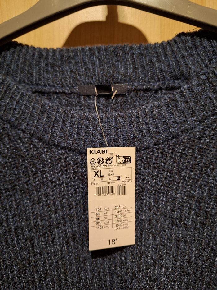 Pull bleu marine chiné neuf Kiabi XL - photo numéro 2