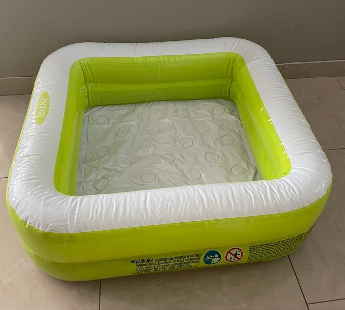 Pataugette Intex