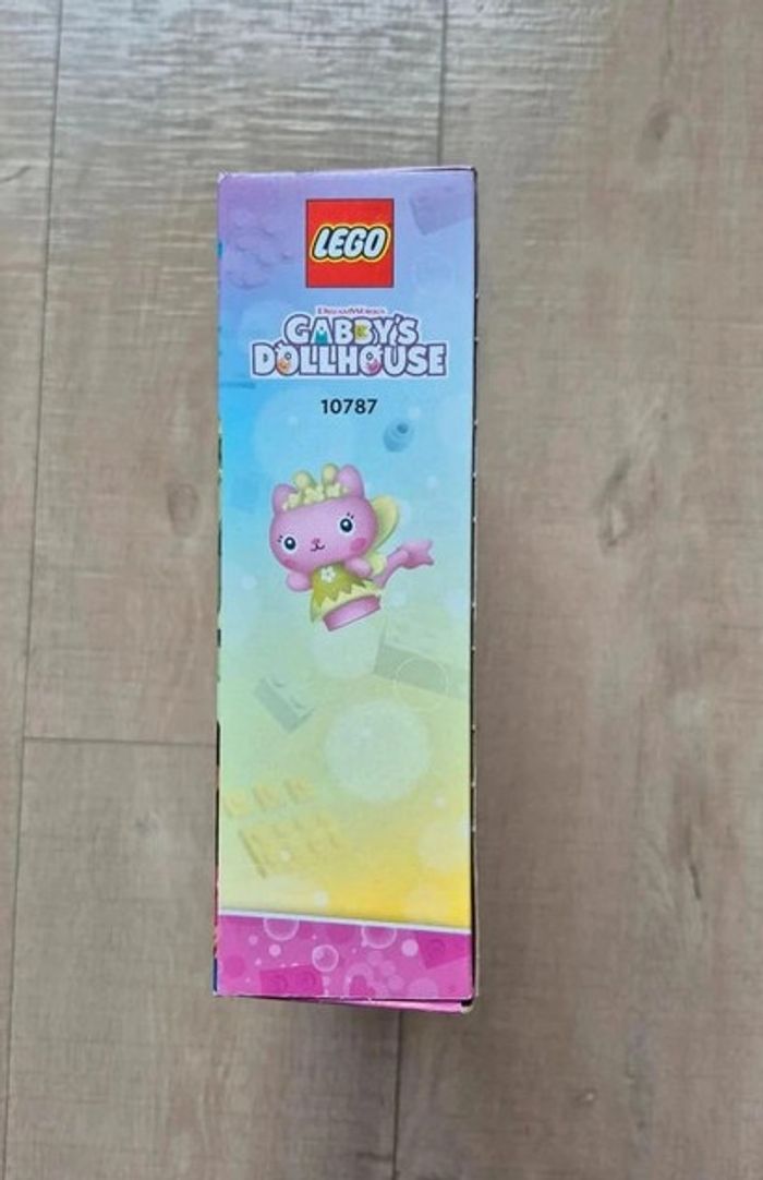 LEGO 10787 - Gabby La fête au Jardin de Fée Minette - Neuf Scellé - photo numéro 4