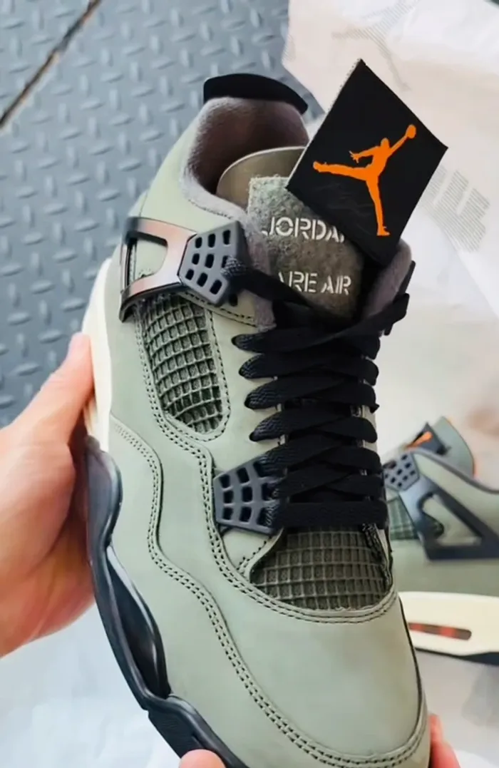 Nike air Jordan 4 rétro X Undefeated - Taille 43 - Deep Green and clementine - photo numéro 5
