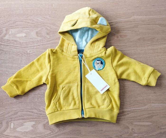 Gilet à capuche zippé garçon jaune taille 1 mois Catimini