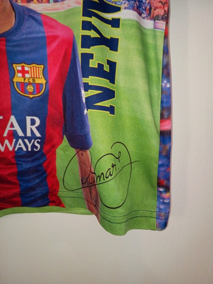 T-shirt Neymar FC Barcelone taille 4 ans - photo numéro 2