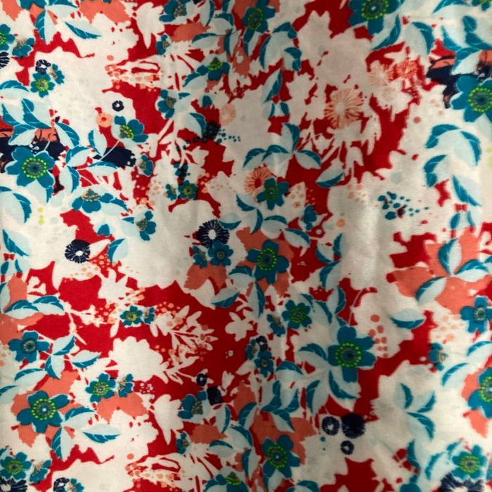 Robe fleurie rouge - photo numéro 2