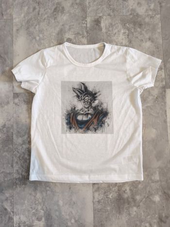 Tee shirt blanc DBZ taille 9/10 ans