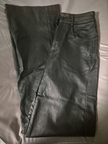 Pantalon simili cuir
