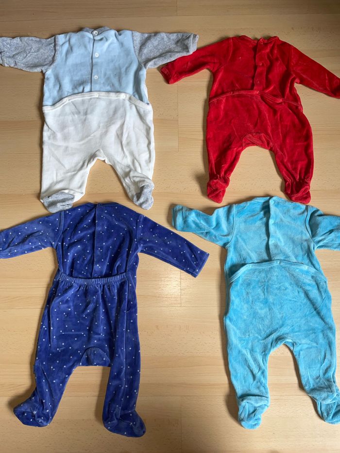Lot de 4 pyjamas taille 3 mois - photo numéro 4