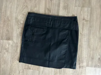 IKKS, minijupe noire pour l’hiver femme, taille 38