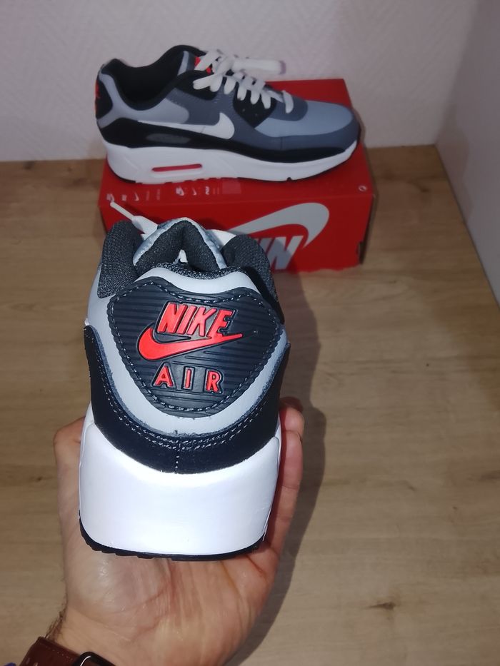 Air max 90 taille 37.5 - photo numéro 4