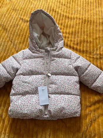 Manteau à fleur bébé