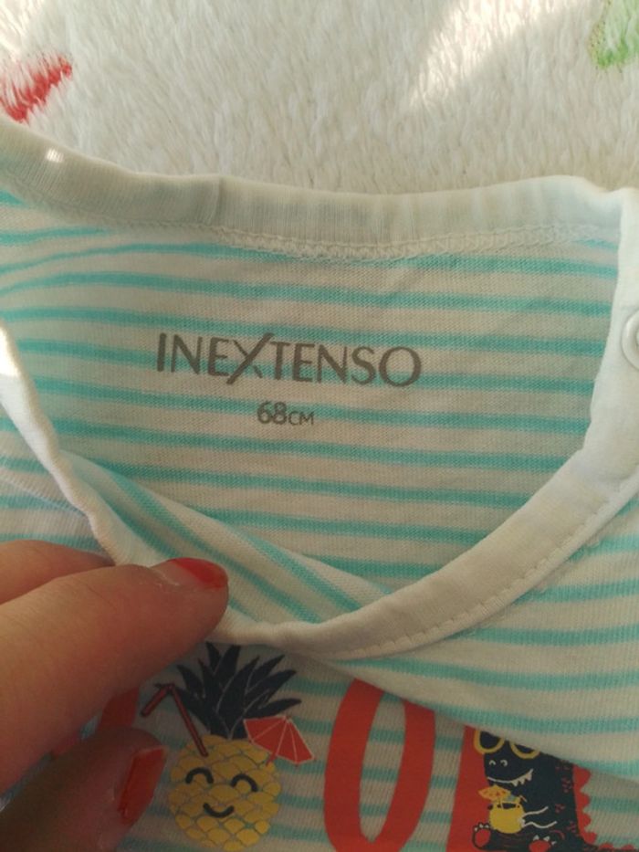 Lot tshirt manche courte 6mois - photo numéro 2