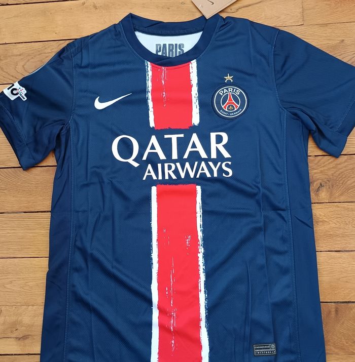 Maillot PSG taille XXL Champion Collector 25 avec patch  étoile - photo numéro 3