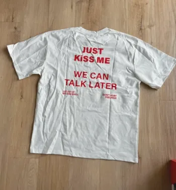 T-shirt Blanc Rouge Just Kiss Me Talk Me Later Taille M Y2K
