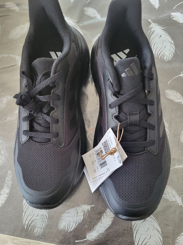 Baskets Adidas Tensaur run 3.0 taille 39 ⅓ - photo numéro 2