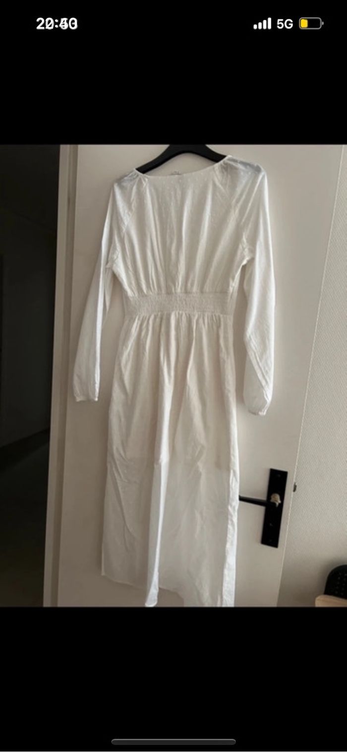 Robe blanche - photo numéro 3