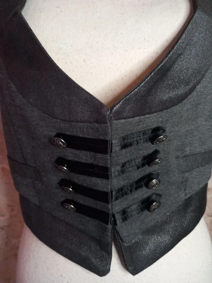 Veste - photo numéro 4