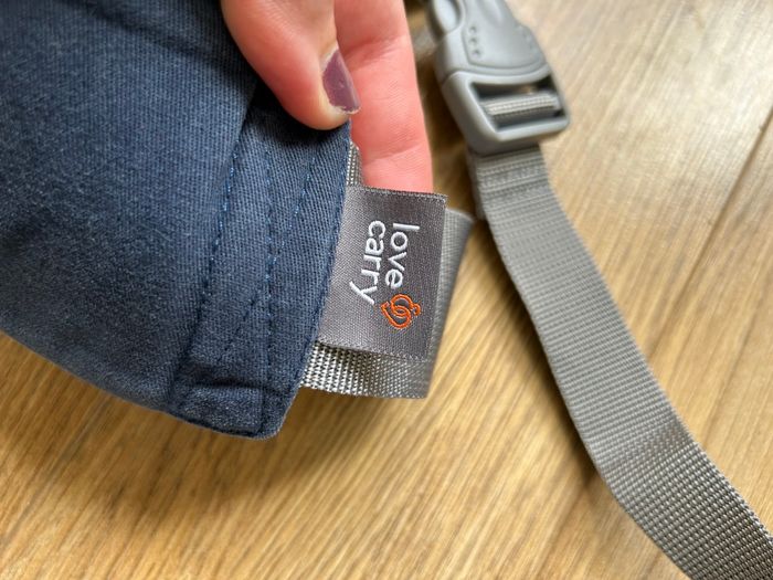 𧞠Porte-bébé Love & Carry One+ - photo numéro 6