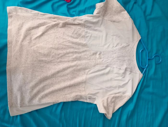 Tee-shirt taille L - photo numéro 4