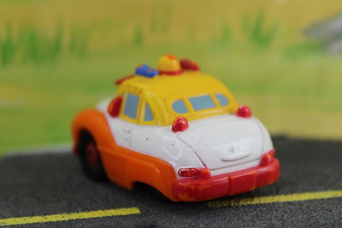 Disney Pixar cars Shériff - photo numéro 3