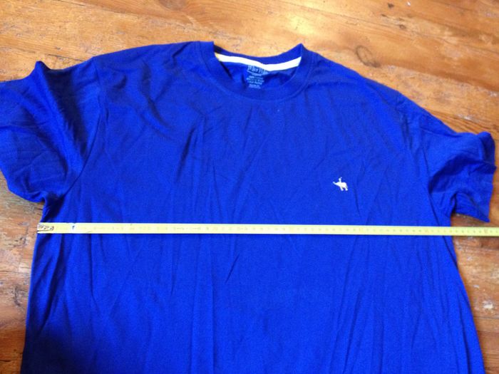 T shirt bleu foncé ◦ col rond ◦ manches courtes ◦ look masculin ◦ taille 38 ◦ Peter Polo - photo numéro 7