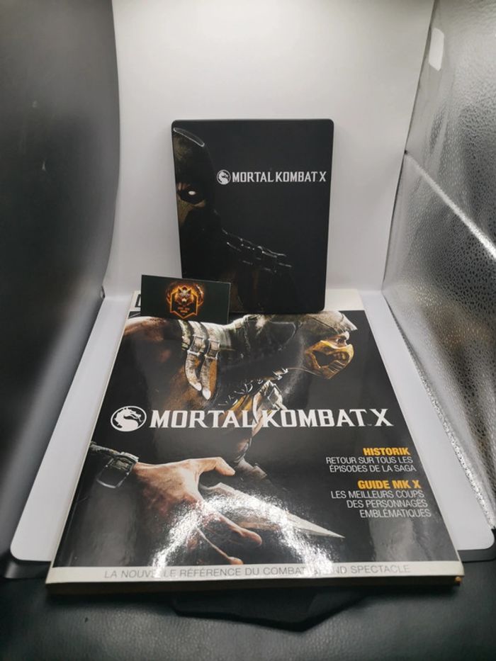 Steelbook + Book special mortal kombat X - photo numéro 1