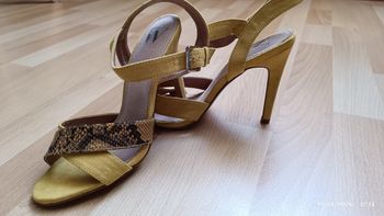 Sandales pointure 37 