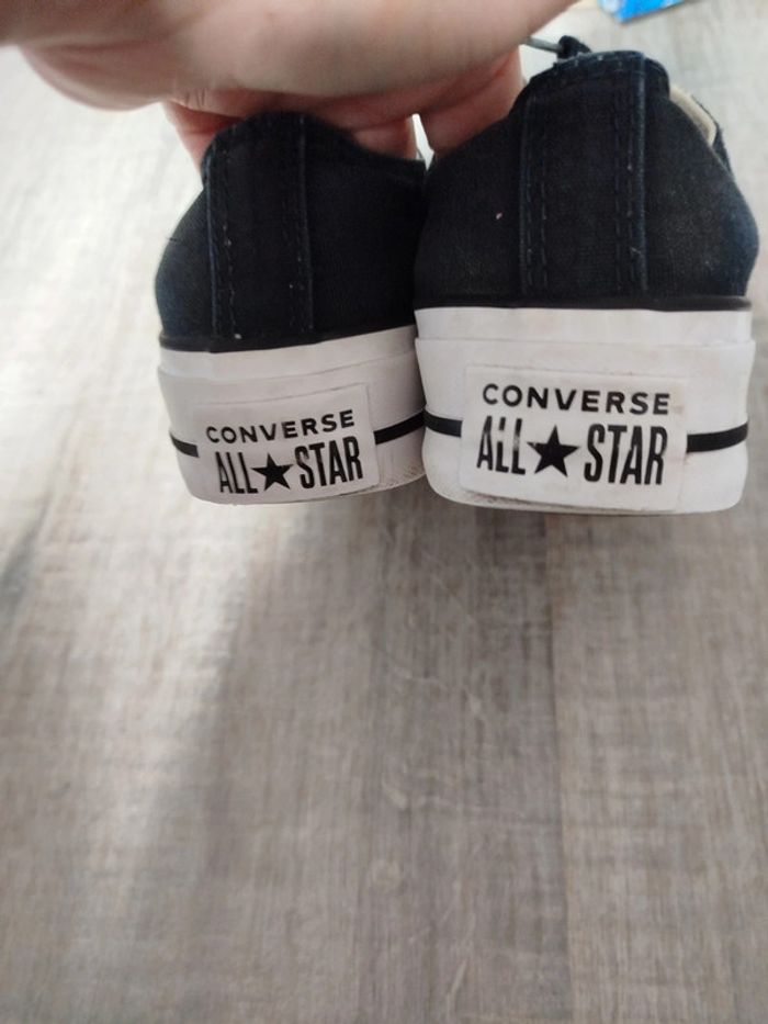 Converse noires plateforme pointure 35 - photo numéro 2