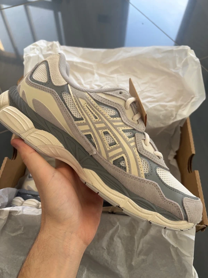 Asics Gel NYC Crème / Oyster Grey Blanc -40 - photo numéro 3