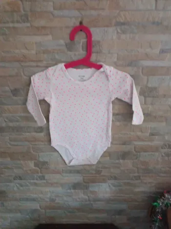 Body blanc cœurs fuchsia Kiabi 18M