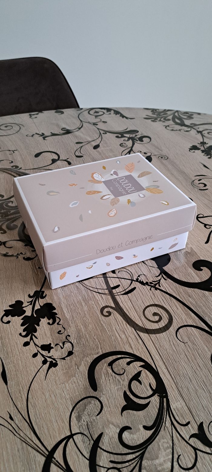 Coffret doudou ourson neuf - photo numéro 8