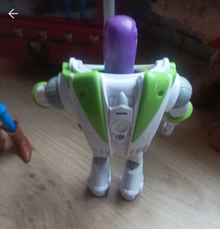 Toy story Woody et buzz 24 et 19 cm parle français - photo numéro 4