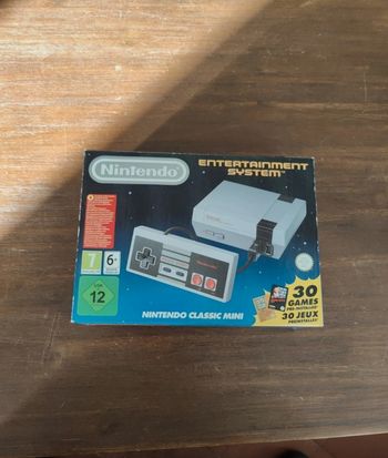 Classic Mini Nintendo NES