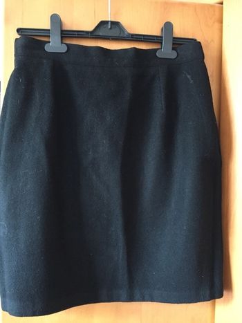 Jupe noire en laine T42