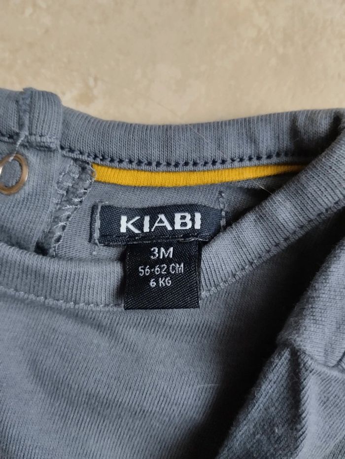 T-shirt manches longues 3 mois - photo numéro 3