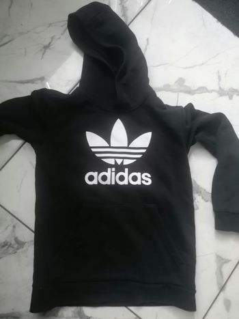 Sweat à capuche Adidas