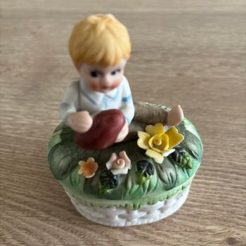 Petite  boîte décorative