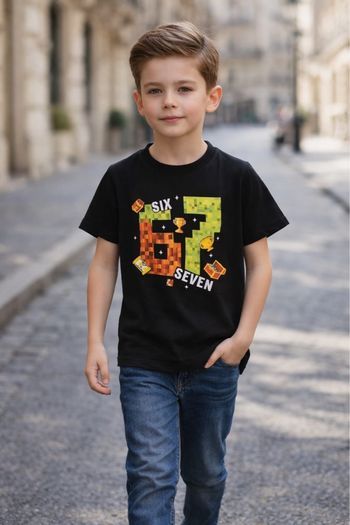 T-shirt six seven