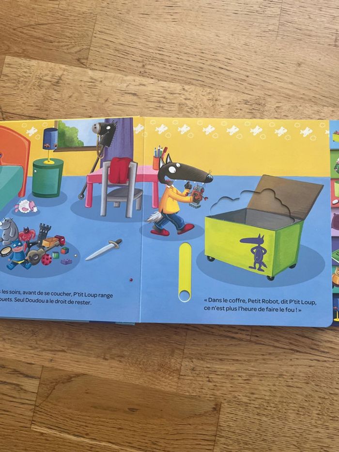 Livre petit loup - photo numéro 2