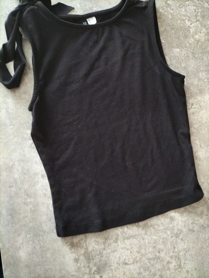 Top taille 34 divided - photo numéro 4