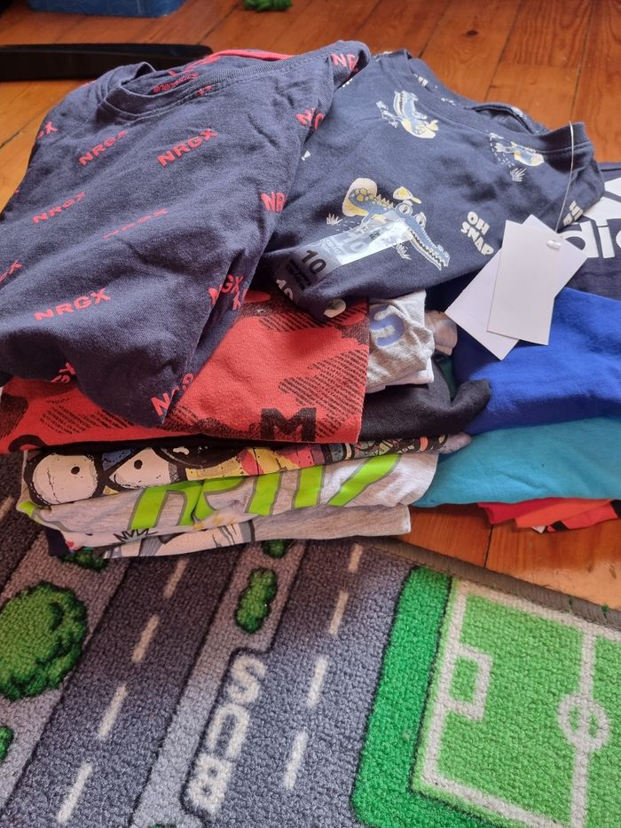 Lots de 24 tee-shirt manche courte - photo numéro 2
