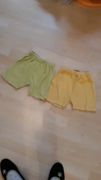 Short éponge