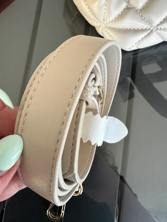 Sac à main vegasus écru Valentino - photo numéro 13