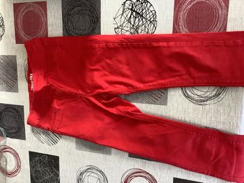 Pantalon rouge