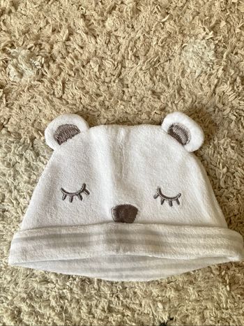 Bonnet de naissance
