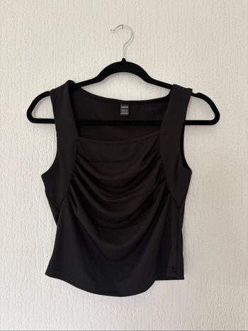 Haut SHEIN taille L