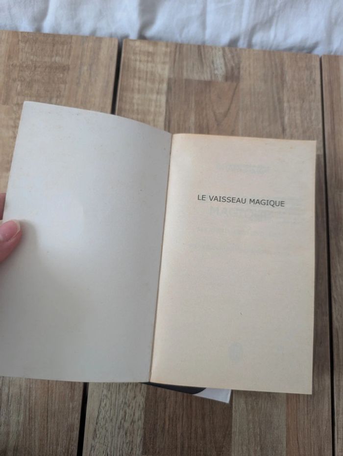 Lot livres Robin Hobb - photo numéro 4
